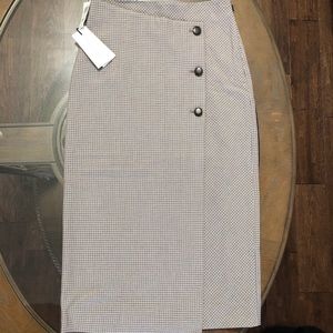 NWT-Babaton-Billy Midi Skirt, US4